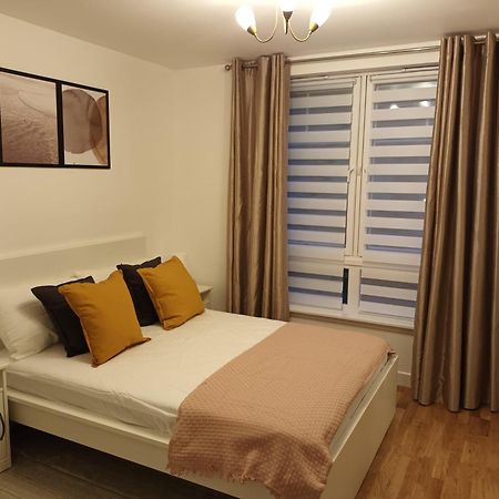 Spacious Elegant 2-Br Apartment In Aberdeen City Centre Exteriör bild