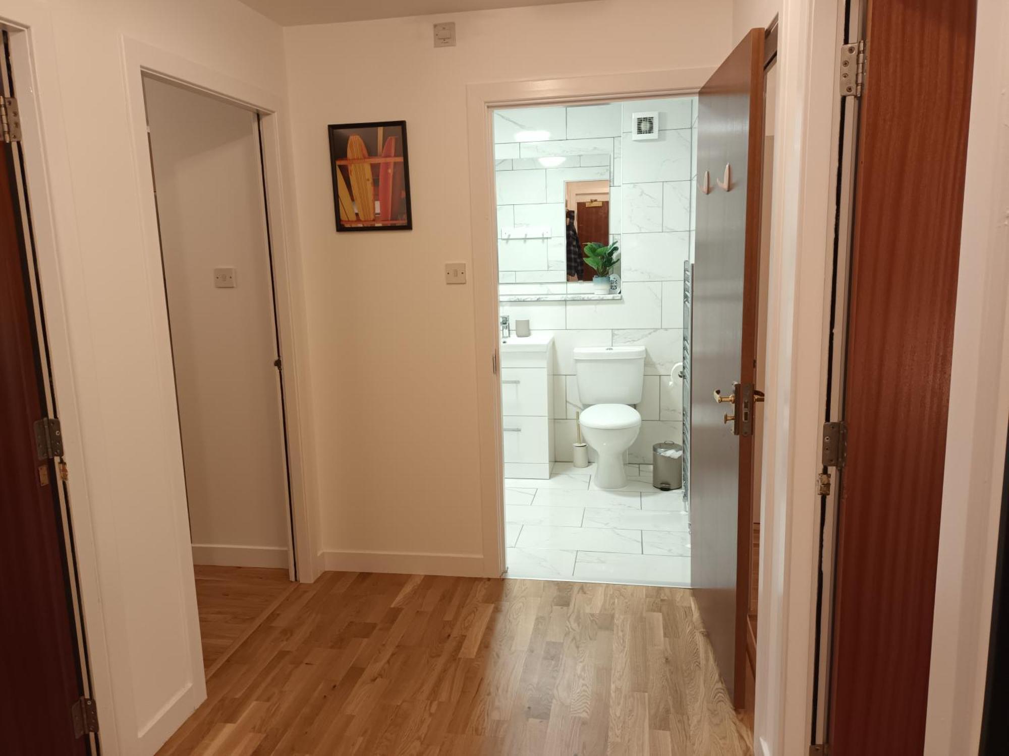 Spacious Elegant 2-Br Apartment In Aberdeen City Centre Exteriör bild